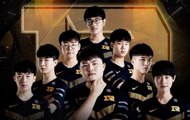 的蓬勃发展 的蓬勃发展