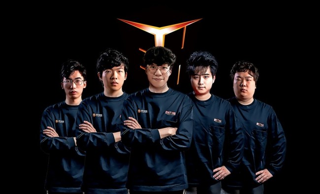 全方位的攻 全方位的攻