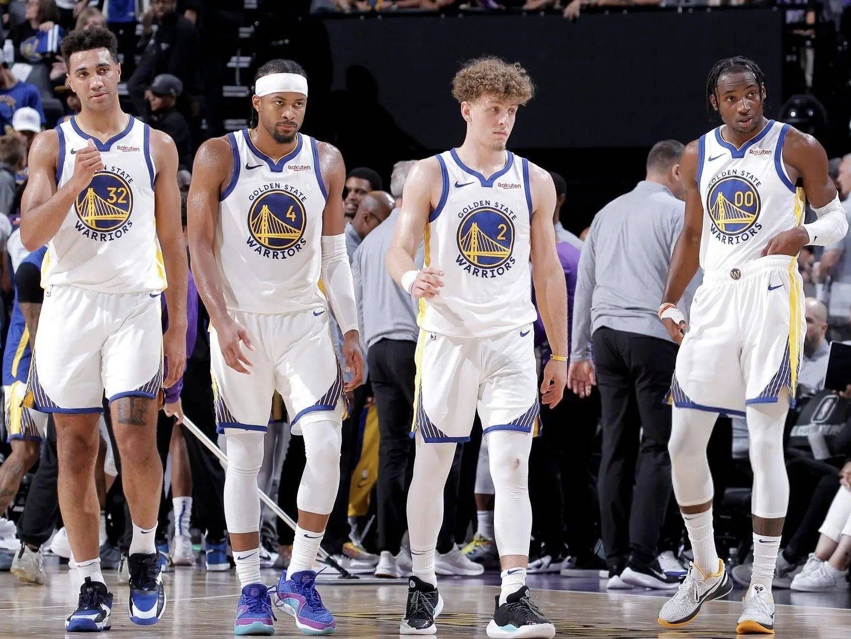 等待教练指 等待教练指