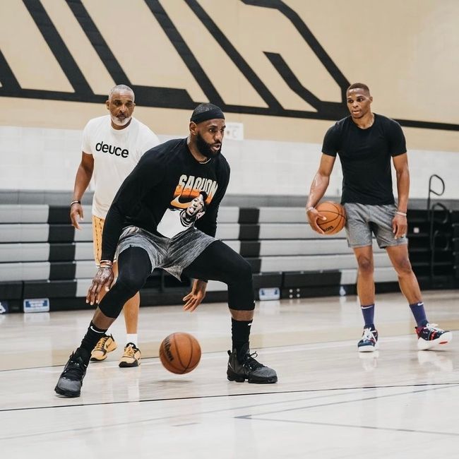 是因为他提 是因为他提